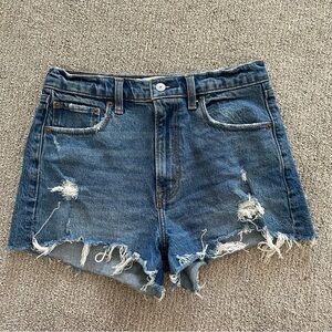 Abercrombie & Fitch‎ The Mom Short High Rise 26/2